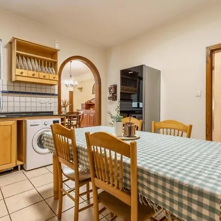 Maisonette Filled With Maltese Charm In The South Of Malta Сasa de vacaciones *